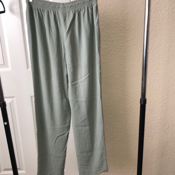 Alfred Dunner Sage Green Pants - Picture 3 of 7